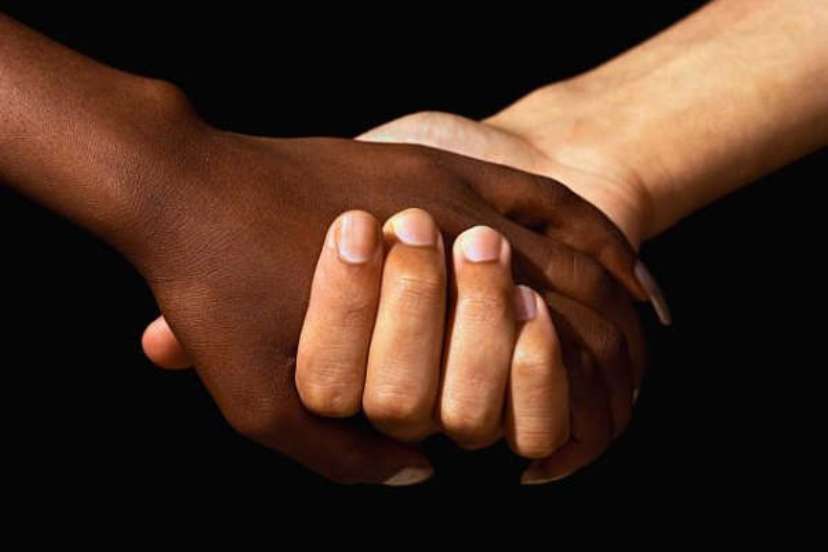 No se puede combatir el racismo desde la intolerancia