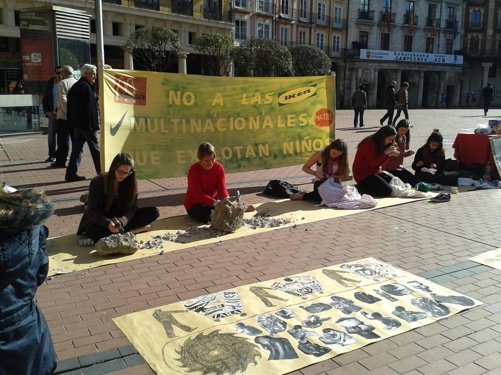 Acto contra esclavitud infantil
